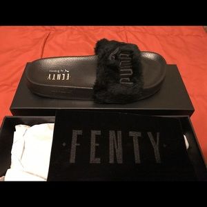 FENTY PUMA SLIDES